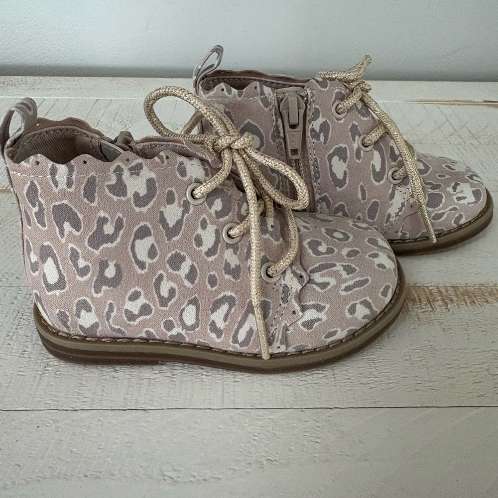 GAP Leopard Print Kids Boots - Tan and Cream
